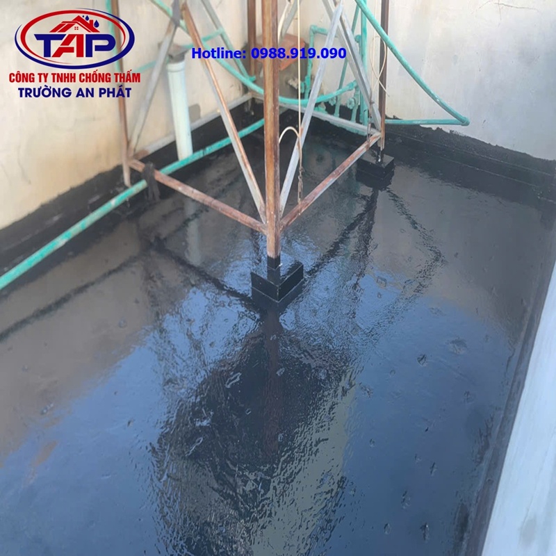 Hoàn thiện chống thấm sân thượng bằng Sikalastic HLM 5000 tại TP Vinh